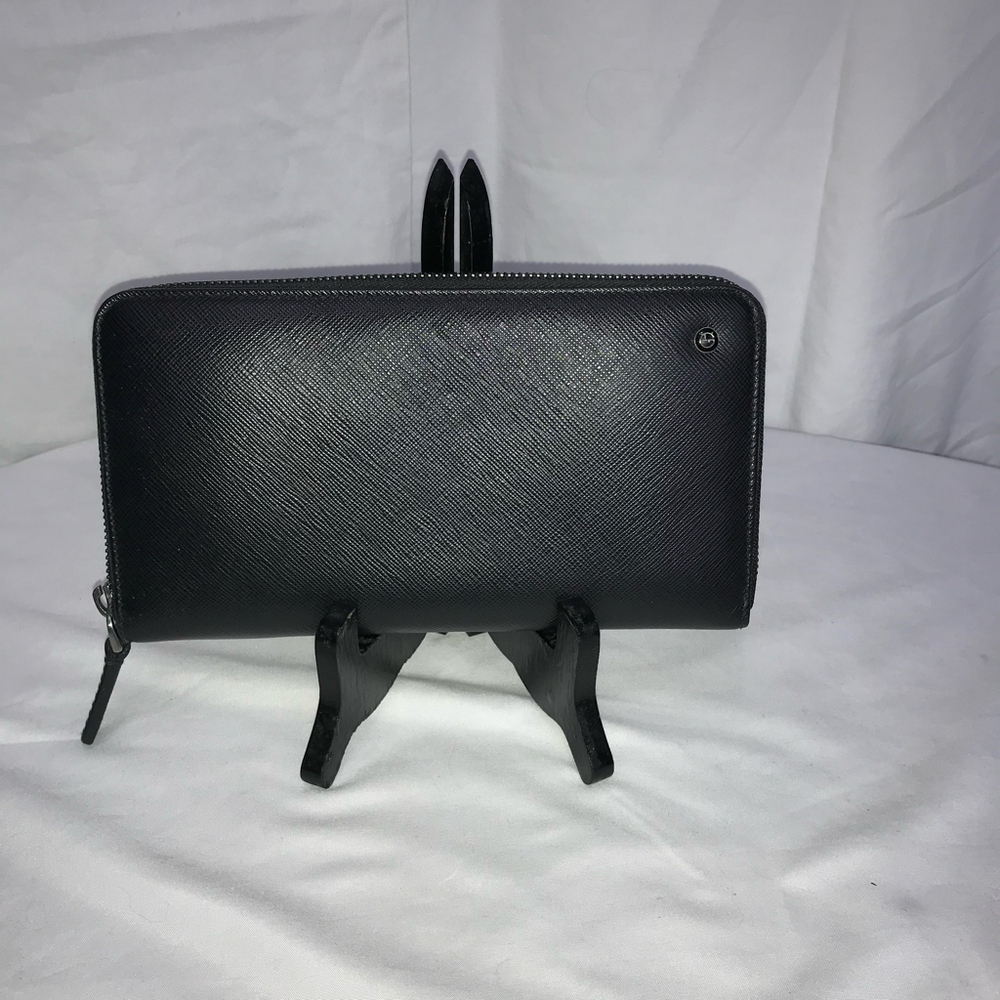 Giorgio Armani Ladies Italian Made Large Wallet/Clutch EUC